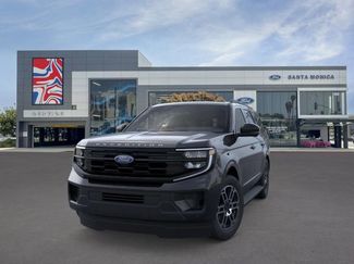 New 2026 Ford Expedition Active RWD video 2