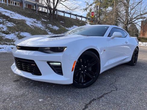 Used 2017 Chevrolet Camaro SS image 49