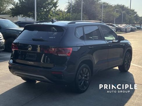 Used 2022 Volkswagen Taos S FWD image 11