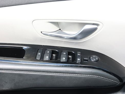 Used 2022 Hyundai Tucson Limited w/ Cargo Package AWD/4WD image 35