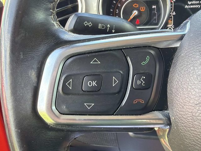 Used 2019 Jeep Wrangler Unlimited Sahara AWD/4WD image 12