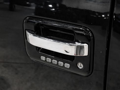 Used 2014 Ford F150 Platinum AWD/4WD image 38