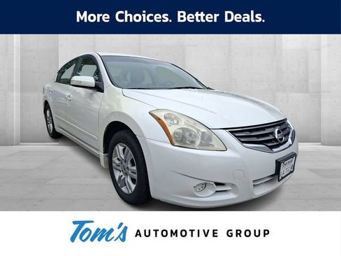Used 2011 Nissan Altima 2.5 SL w/ 2.5SL Pkg FWD image 1