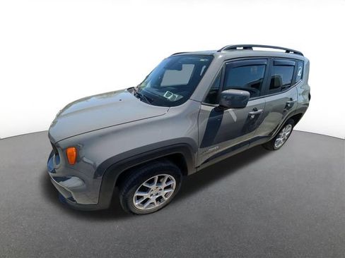 Used 2021 Jeep Renegade Latitude w/ Convenience Group AWD/4WD image 2