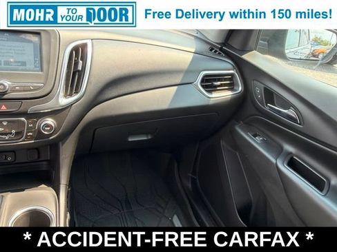 Used 2018 Chevrolet Equinox LT FWD image 31