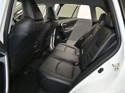 Used 2019 Toyota RAV4 XLE Premium w/ Advanced Technology Package image 15