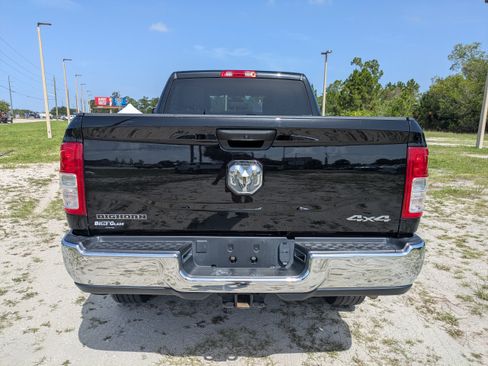 Used 2024 RAM 2500 Big Horn w/ Bed Utility Group AWD/4WD image 5