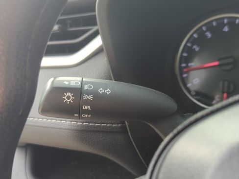 Used 2021 Toyota RAV4 LE image 20