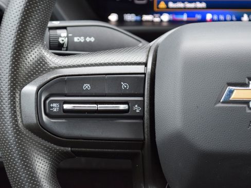 Used 2024 Chevrolet Colorado W/T w/ WT Convenience Package II image 9