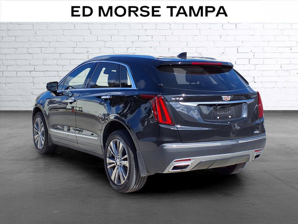 Used 2025 Cadillac XT5 Premium Luxury FWD image 3