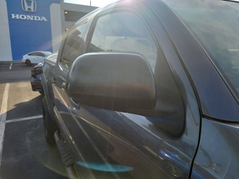 Used 2015 Toyota Tacoma PreRunner w/ Convenience Package RWD image 10