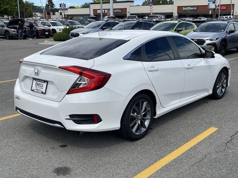 Used 2019 Honda Civic EX image 9
