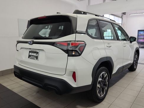 Used 2026 Subaru Forester AWD/4WD image 4