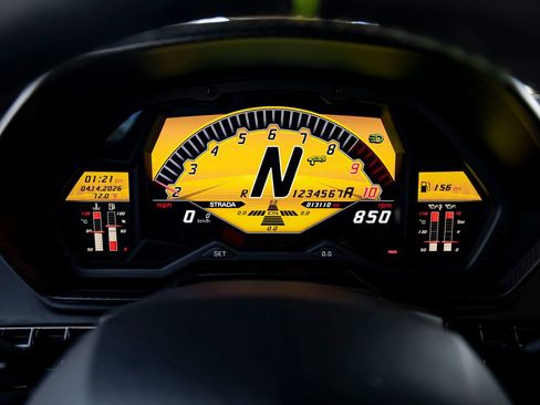 Used 2017 Lamborghini Aventador LP 750-4 Superveloce image 18