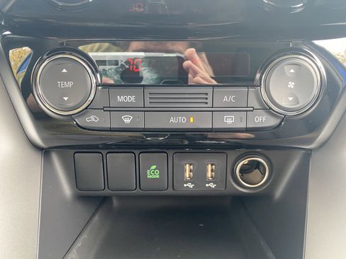 New 2026 Mitsubishi Eclipse Cross LE image 12