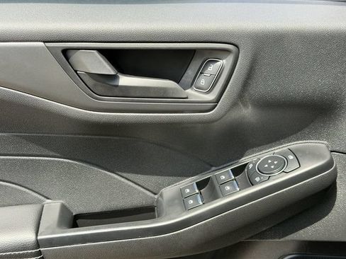 Used 2025 Ford Escape Active FWD image 23