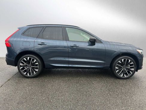 New 2026 Volvo XC60 B5 Ultra w/ Protection Package Premier image 2