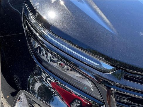 Used 2024 Chevrolet Equinox RS image 27