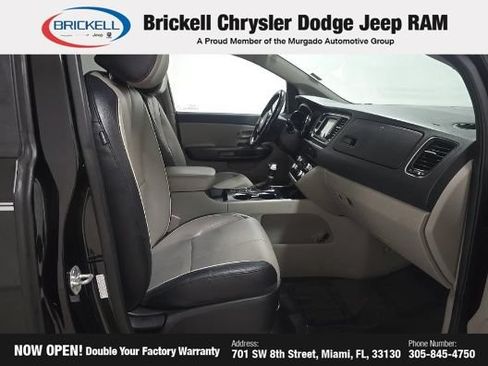 Used 2021 Kia Sedona EX FWD image 14
