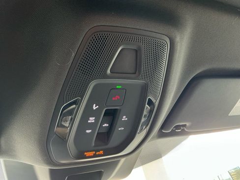 New 2025 Audi Q5 Premium Plus image 32