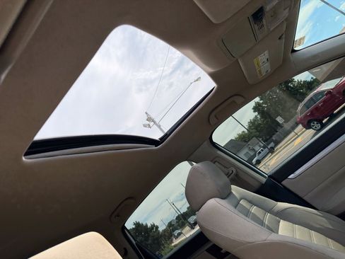 Used 2017 Honda CR-V LX image 20