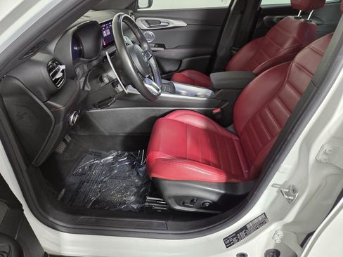 Certified 2025 Dodge Hornet R/T w/ R/T Plus Package image 12