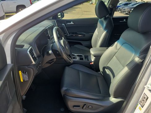 Used 2019 Kia Sportage EX w/ EX Technology Package FWD image 23
