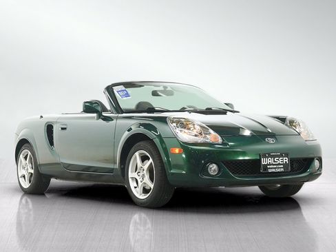 Used 2003 Toyota MR2 RWD image 7