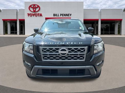 Used 2023 Nissan Frontier SV w/ SV Convenience Package RWD image 8