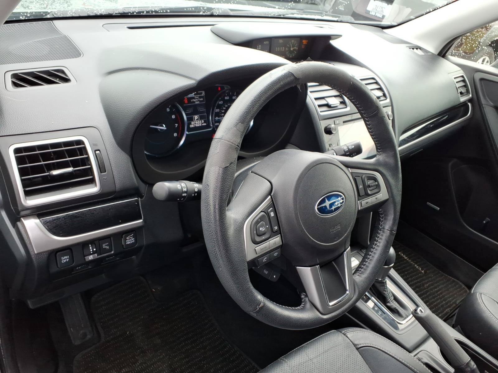 Used 2017 Subaru Forester 2.5i Touring AWD/4WD image 8