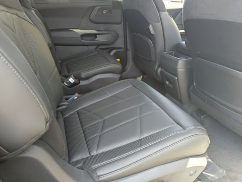 New 2027 Kia Telluride SX Prestige X-Pro AWD/4WD image 11
