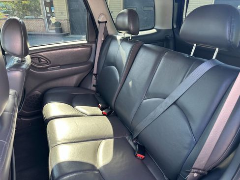 Used 2003 MAZDA Tribute ES image 23