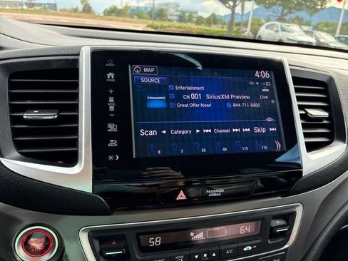 Certified 2017 Honda Ridgeline RTL-T image 10