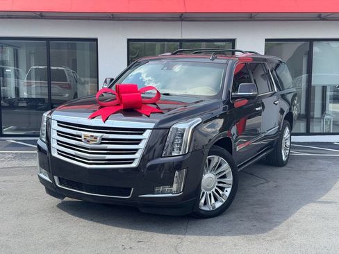 Used 2015 Cadillac Escalade ESV Platinum AWD/4WD image 1