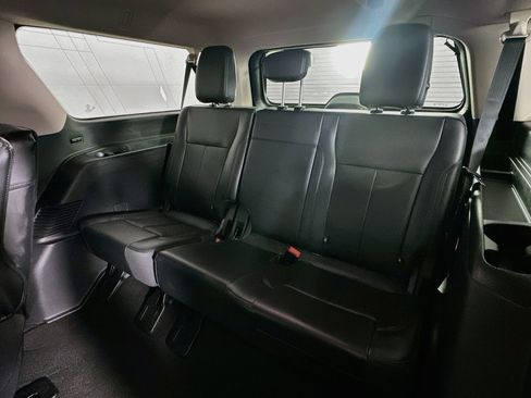 Used 2024 Ford Expedition Max XLT AWD/4WD image 28