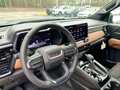 New 2026 GMC Canyon AT4 image 10