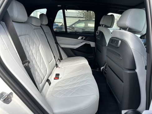 Used 2023 BMW X5 xDrive45e w/ Executive Package image 19