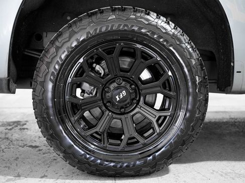 Used 2020 Chevrolet Silverado 1500 RST w/ All-Star Edition AWD/4WD image 39