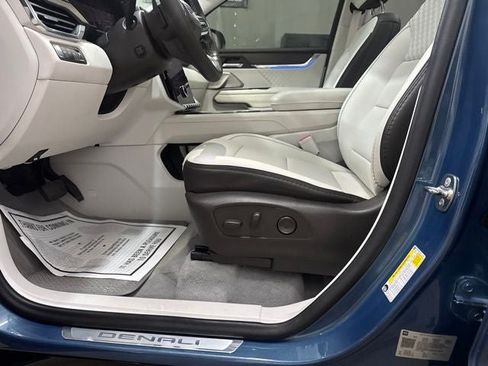 Used 2024 GMC Acadia Denali w/ Super Cruise Package AWD/4WD image 9
