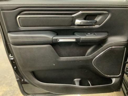 Used 2024 RAM 1500 Laramie image 27