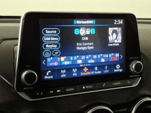 Used 2023 Nissan Sentra SV FWD image 3