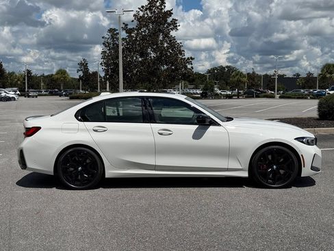 New 2026 BMW 330i Sedan w/ M Sport Package RWD image 6