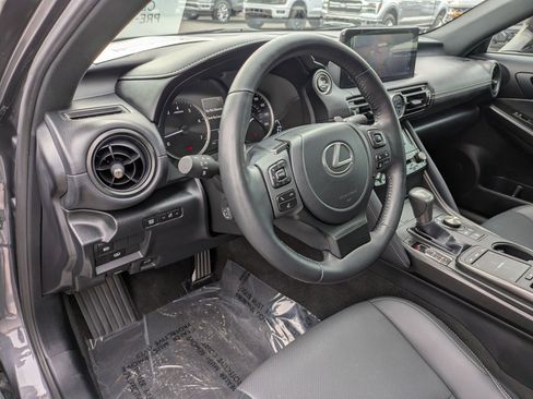 Used 2024 Lexus IS 300 AWD w/ Premium Package image 13