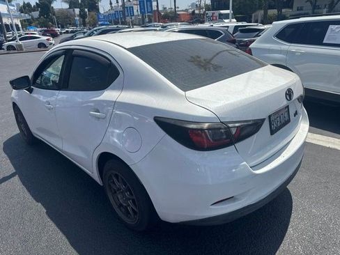 Used 2017 Toyota Yaris iA FWD image 5