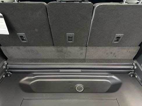 New 2025 Ford Expedition Active image 64