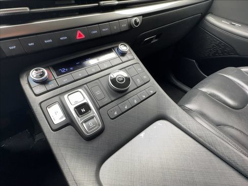 Used 2024 Hyundai Palisade Limited FWD image 47