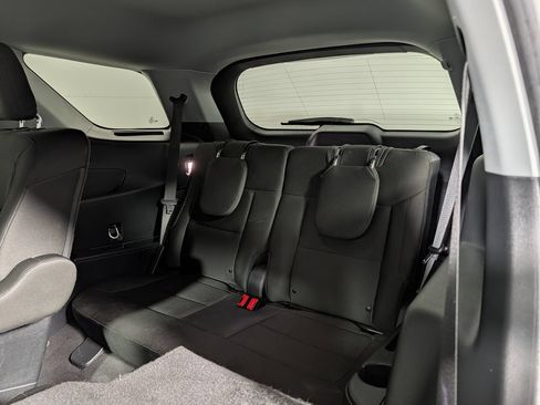 Certified 2023 Ford Explorer XLT AWD/4WD image 13