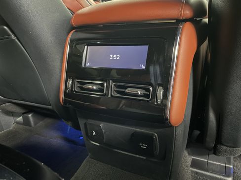 Used 2025 Lincoln Aviator Reserve w/ Equipment Group 201A image 27