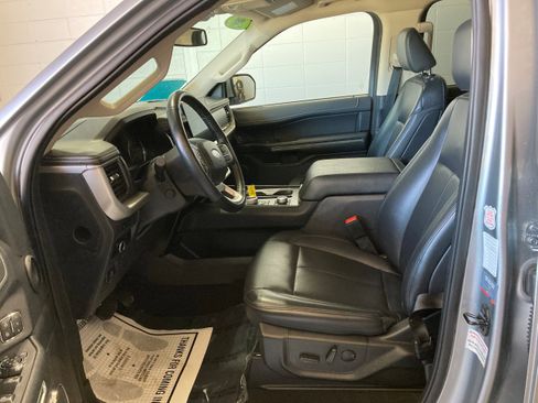 Used 2024 Ford Expedition Max XLT AWD/4WD image 26