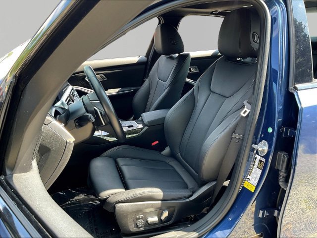 Used 2021 BMW 330i Sedan w/ Premium Package RWD image 22